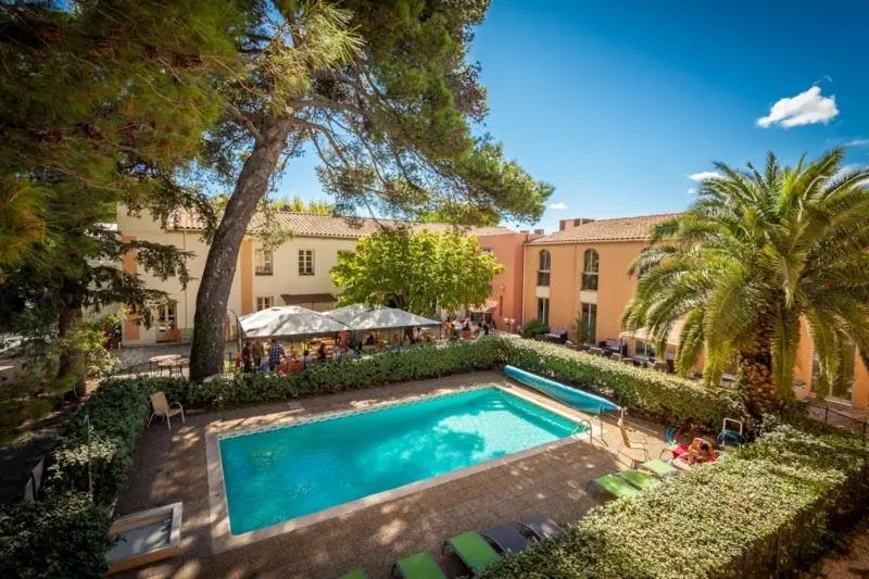 Le Clos De L’Aube Rouge