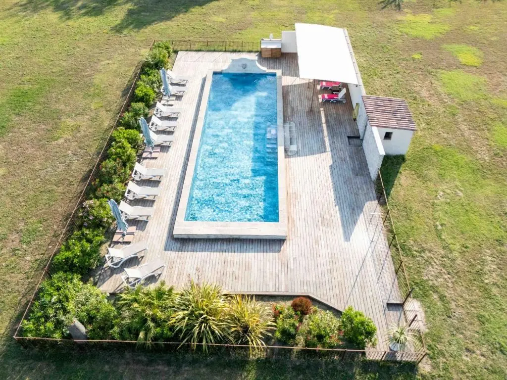 La Bastide des Amouriers : chambres d’hotes, gites, piscine Vaucluse Provence Cote d’Azur
