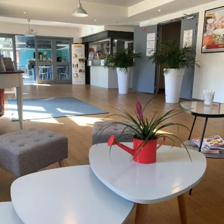 Hotel initial by balladins Tours Sud