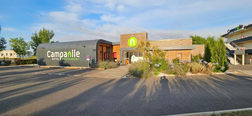 Hotel – Restaurant Campanile Chartres