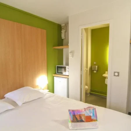 KYRIAD DIRECT POITIERS – Gare du Futuroscope