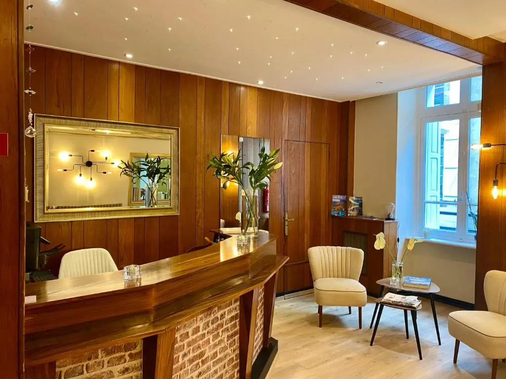 Hotel Moderna