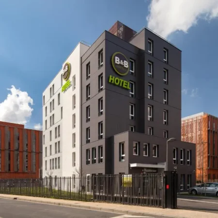 B&B HOTEL Orly Chevilly Marche International