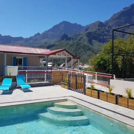 VILLA GRONDIN