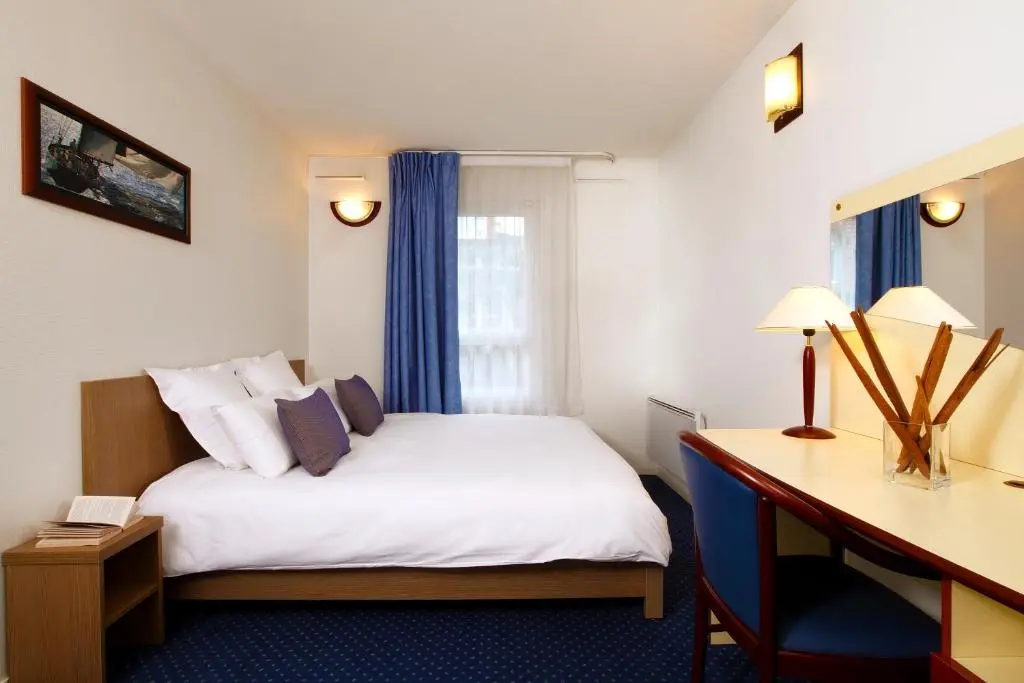 Appart’City Classic Clermont-Ferrand Centre – Appart Hotel