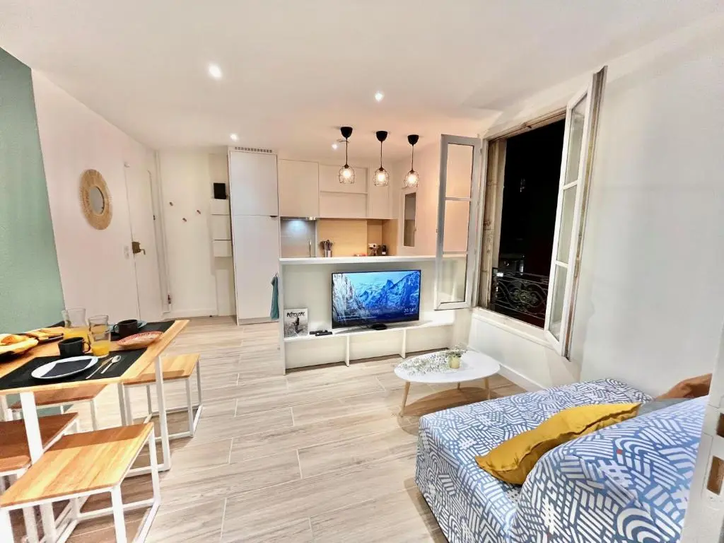 LOGEMENT CLICHY