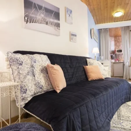 Romantic Studio