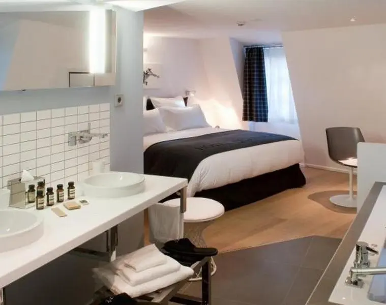 Hotel Quatorze