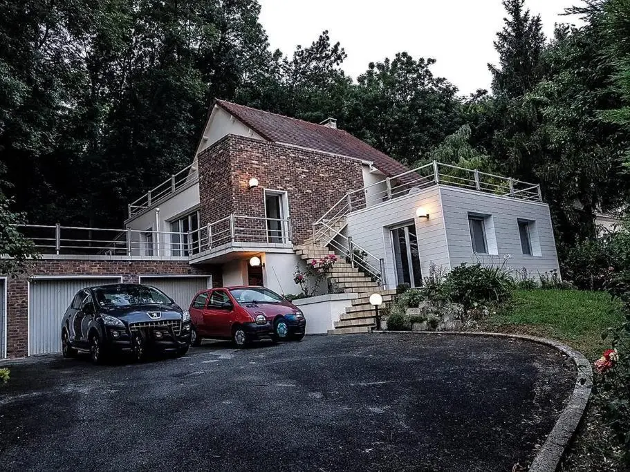 Maison face a la seine