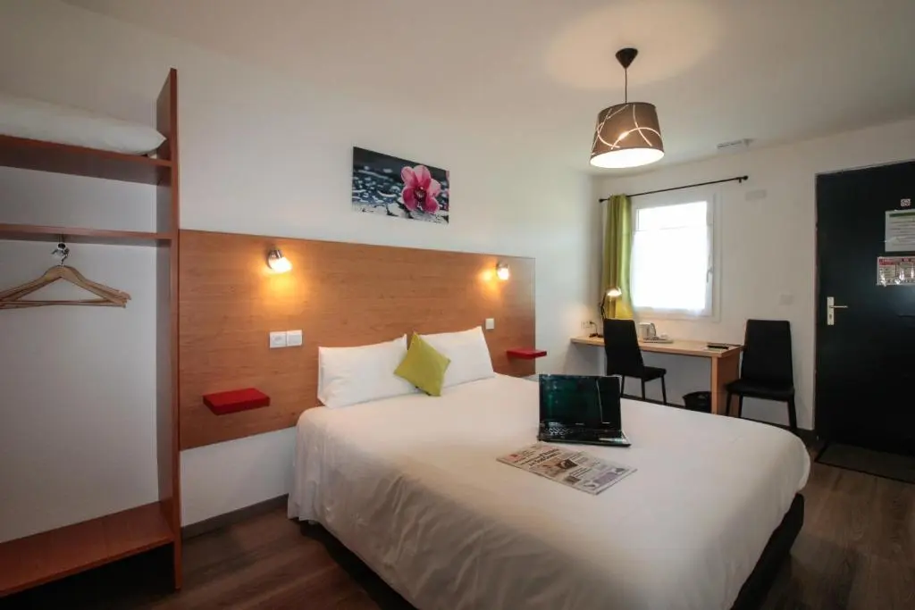 Hotel le 15 – Perigueux – Coulounieix – Sortie 15 – Autoroute A89