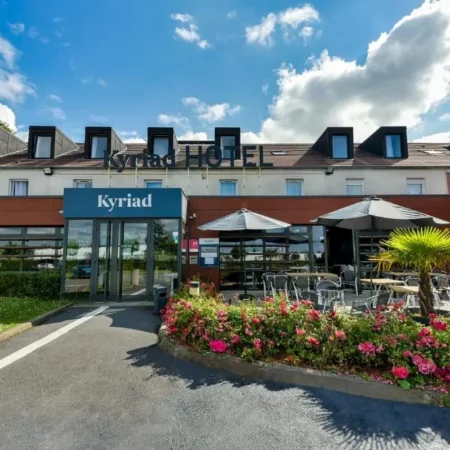 Hotel Kyriad Crepy en Valois