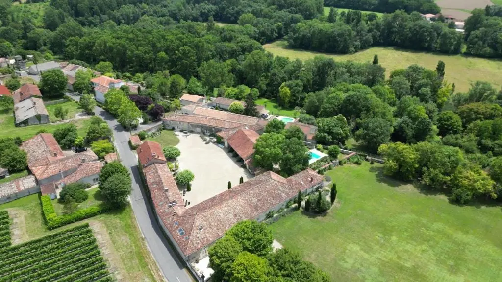 Le Paradis Des Logis