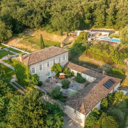 Les Cazettes Luxury Holiday Villa