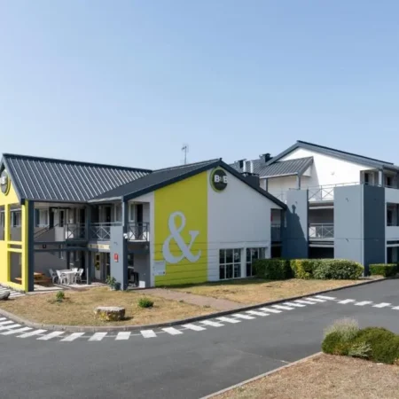B&B HOTEL Chateauroux Aeroport