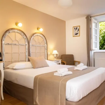 Hotel De La Porte Saint Malo