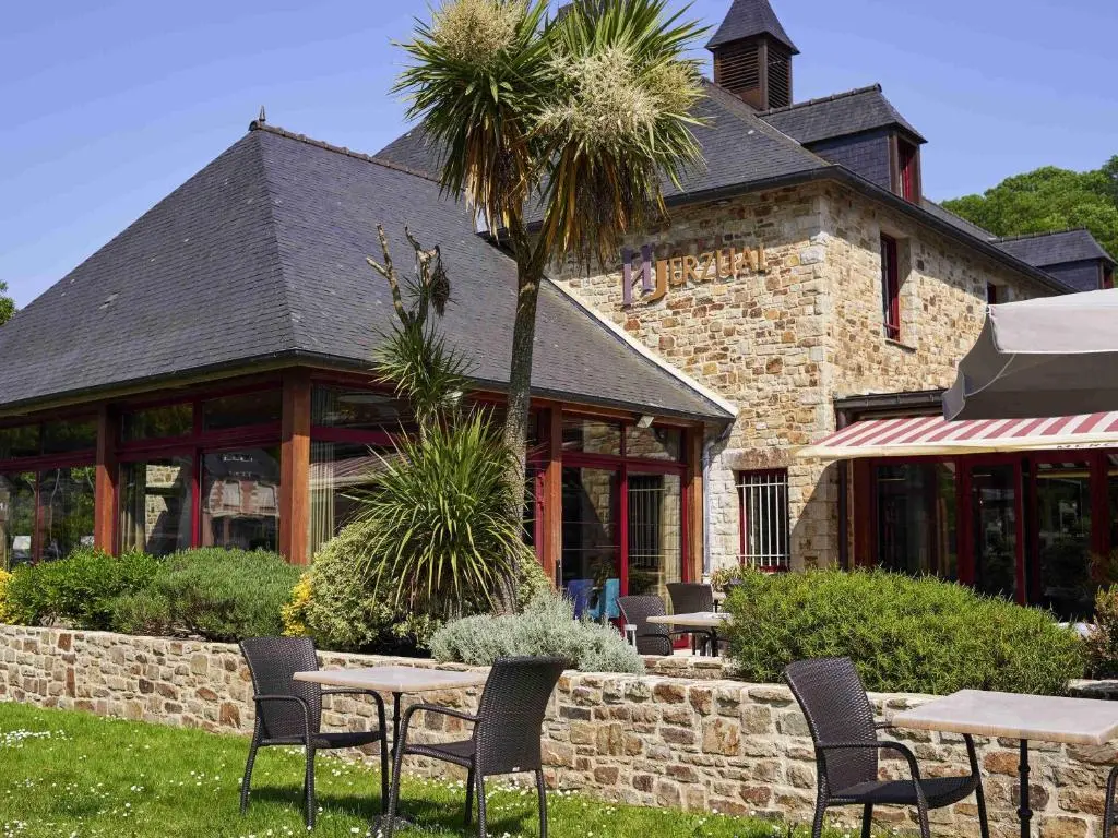 Hotel Mercure Dinan Port Le Jerzual