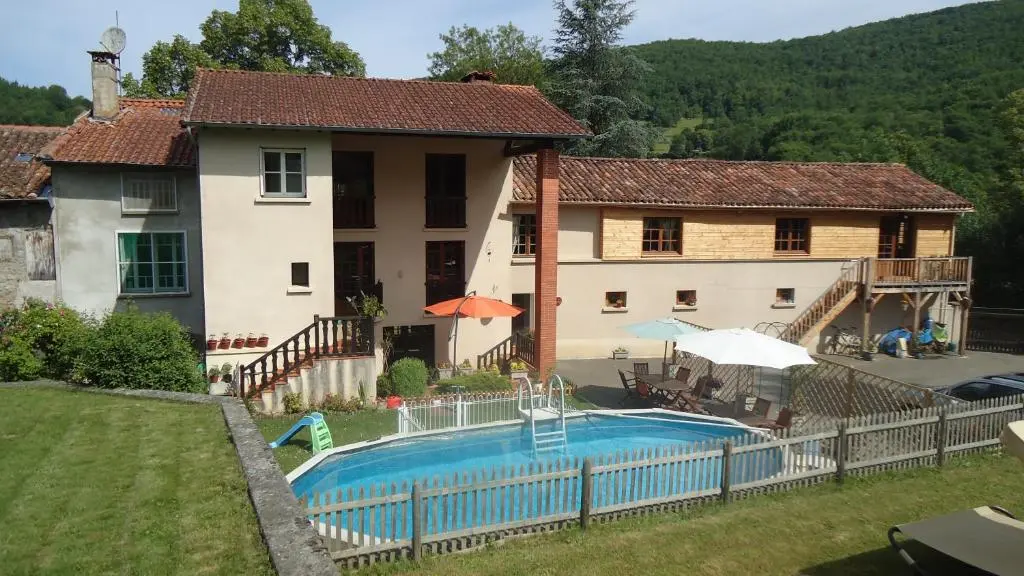 La Maison Famille Chambres D’hotes & Gite