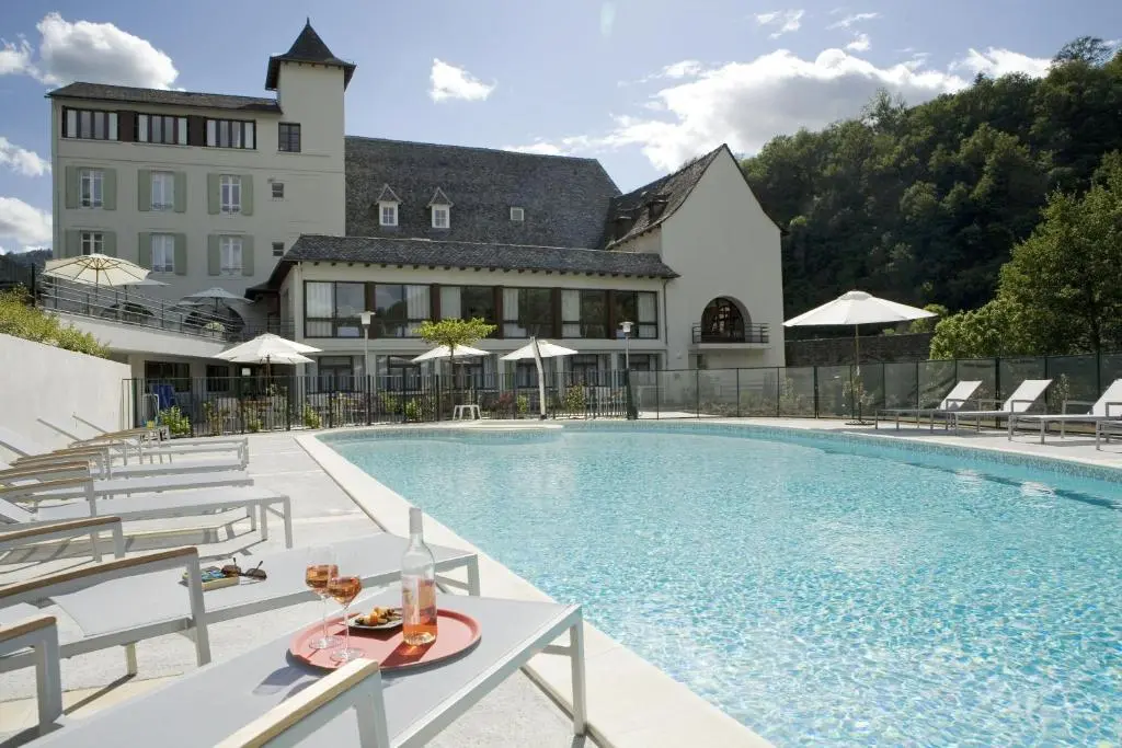 Logis Hotel la Riviere