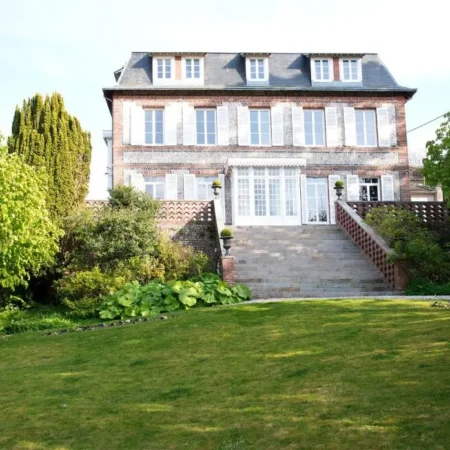 Castel De La Terrasse