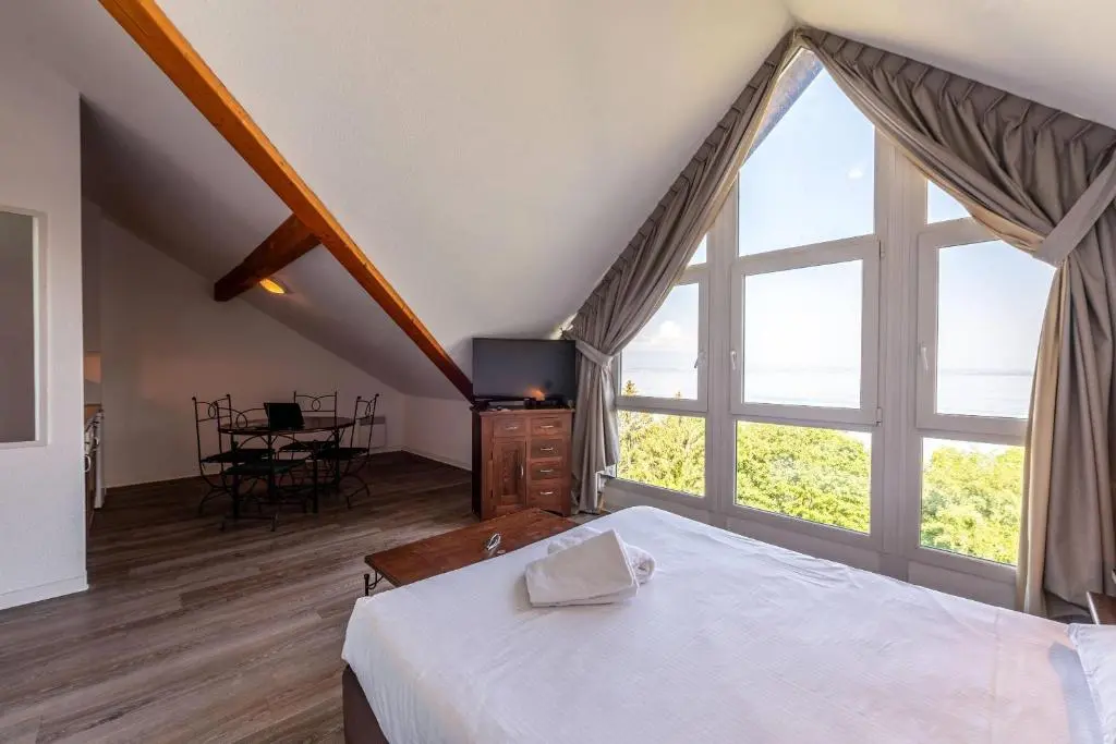 Zenitude Evian Les Terrasses du Lac, Ascend Hotel Collection