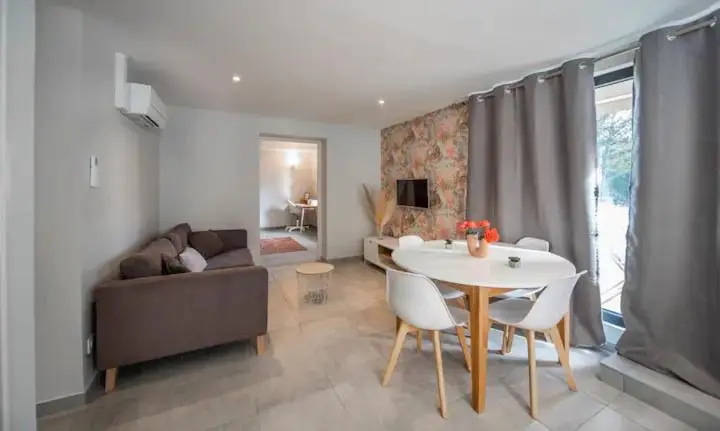 Harmonie Apartments