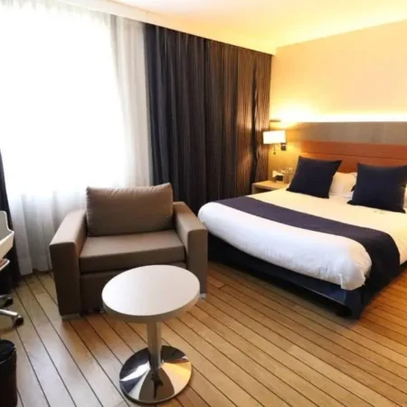 Logis Hotel Les Tuileries