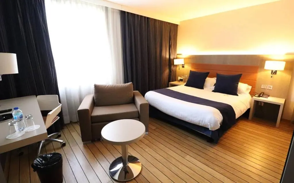 Logis Hotel Les Tuileries
