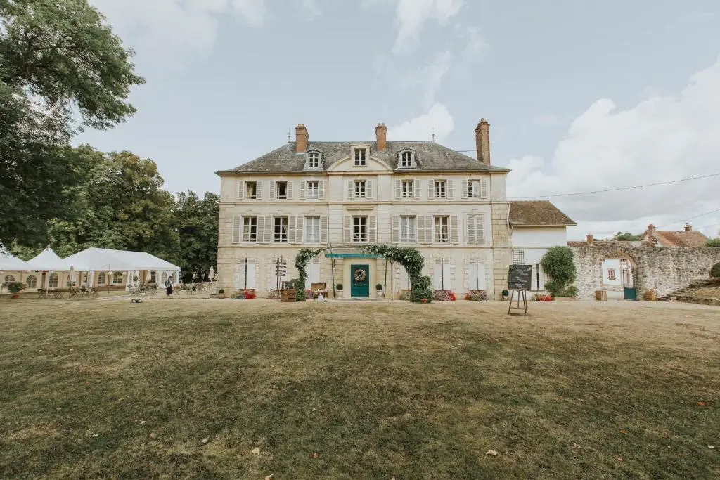 Chateau & Ferme de BelleFontaine