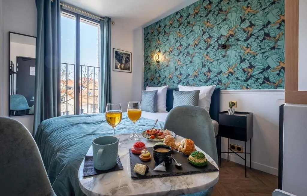 MIJO’S APPARTEMENTS HOTEL