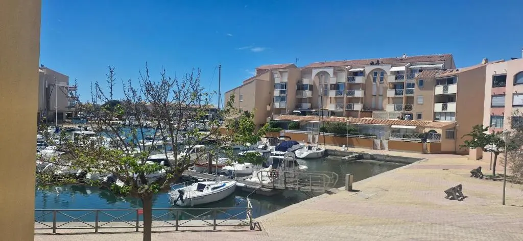 Plage Des Sarcelles