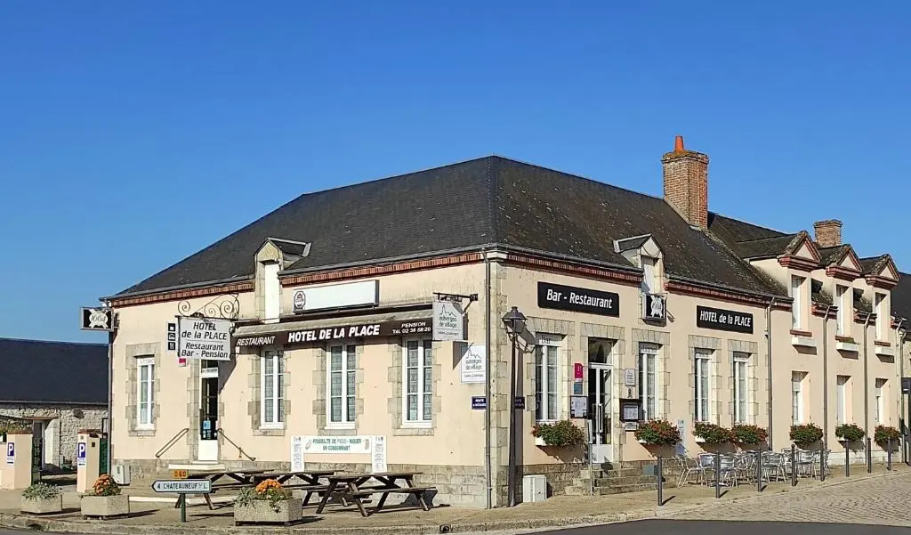 Hotel De La Place