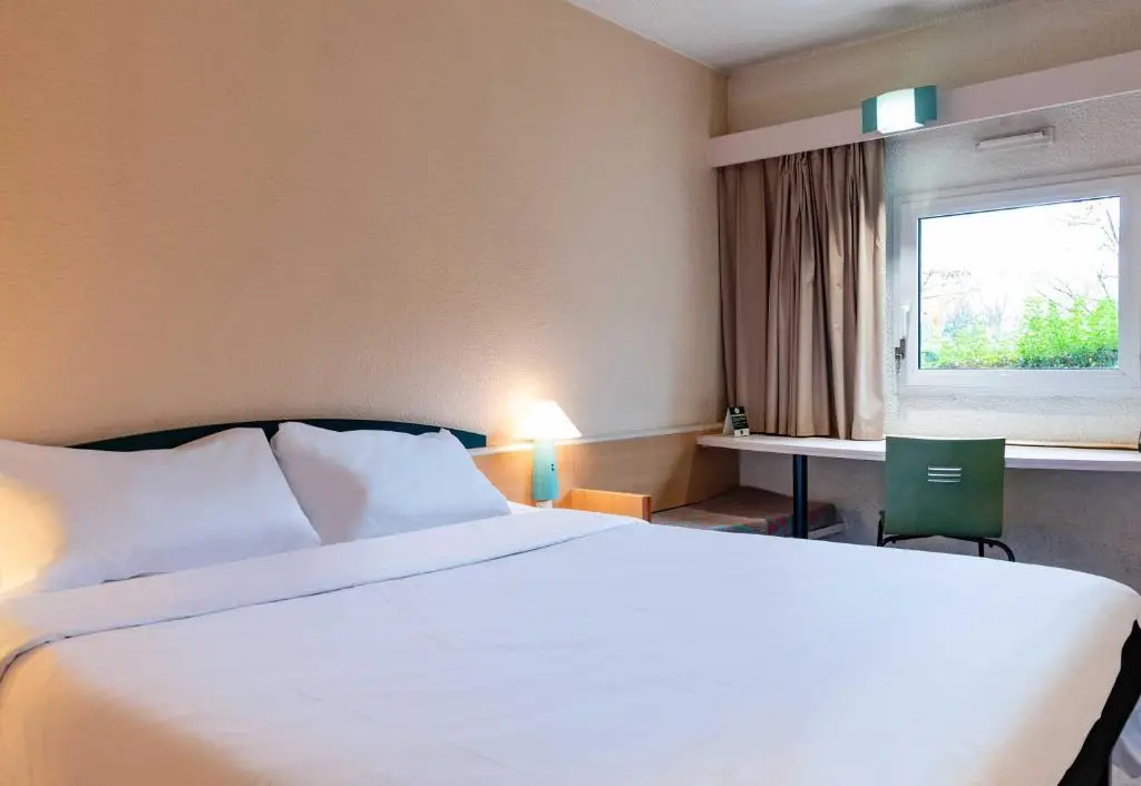 B&B HOTEL Grenoble Universite 2 –