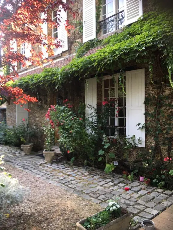 Le Cedre Bleu