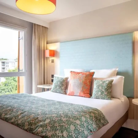 Appart Hotel – Residhome Paris Guyancourt
