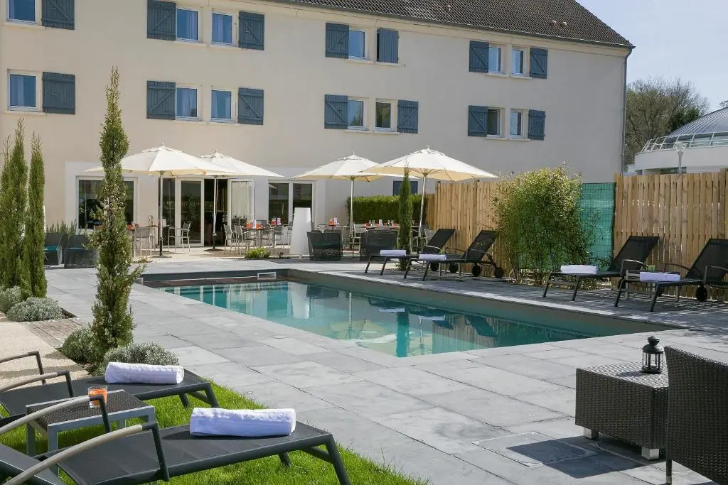 BEST WESTERN The Wish Versailles