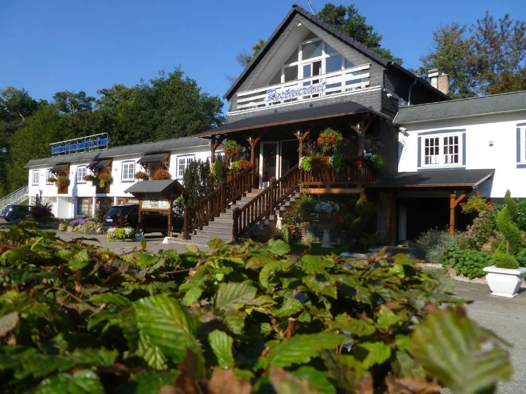 Hotel Restaurant Les Pins