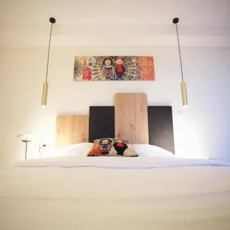 Arrow Hotel