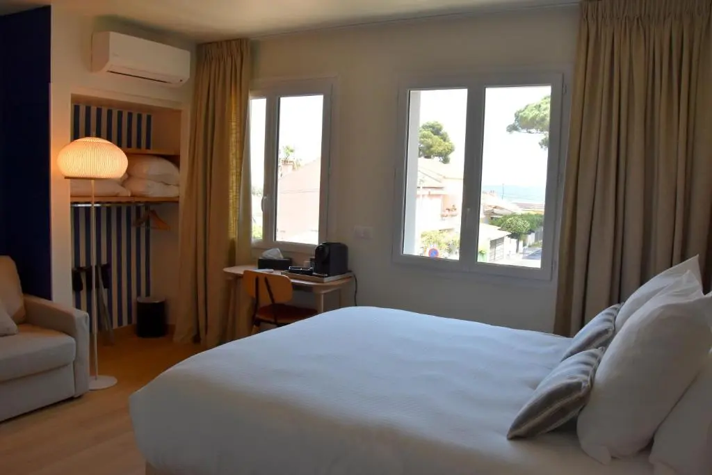 Hotel – Restaurant Le Kalliste Hyeres