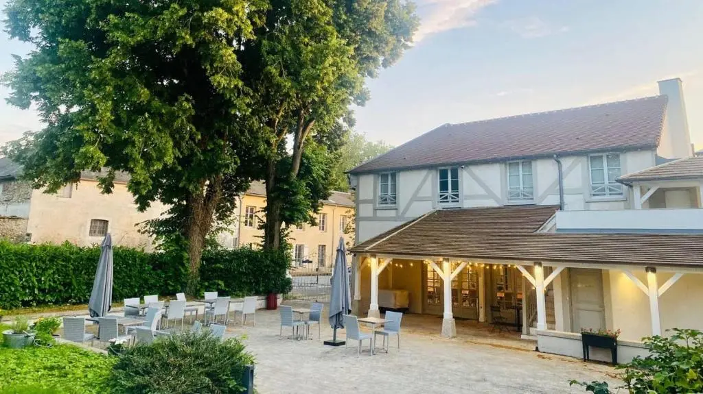 Hob Cheval Blanc Paris Marne-La-Vallee