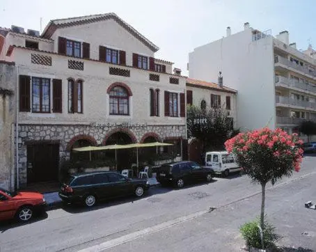 Hotel Castel Mistral