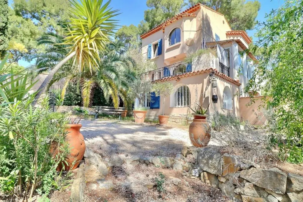 Le Domaine du Peymian – La Bastide