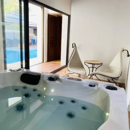 Le Patio Bleu