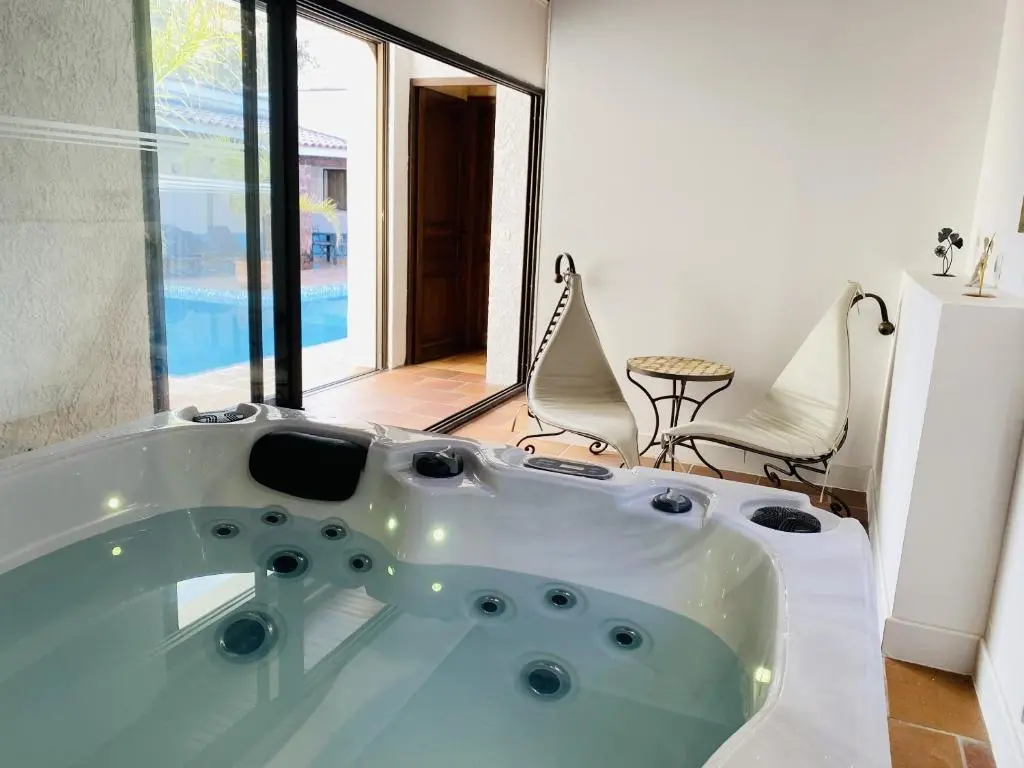Le Patio Bleu