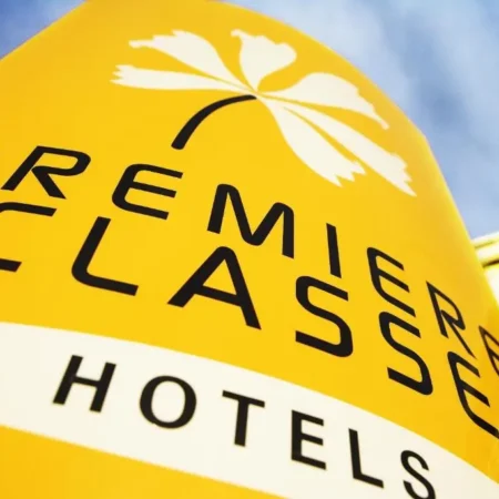 Premiere Classe Niort Est – La Creche