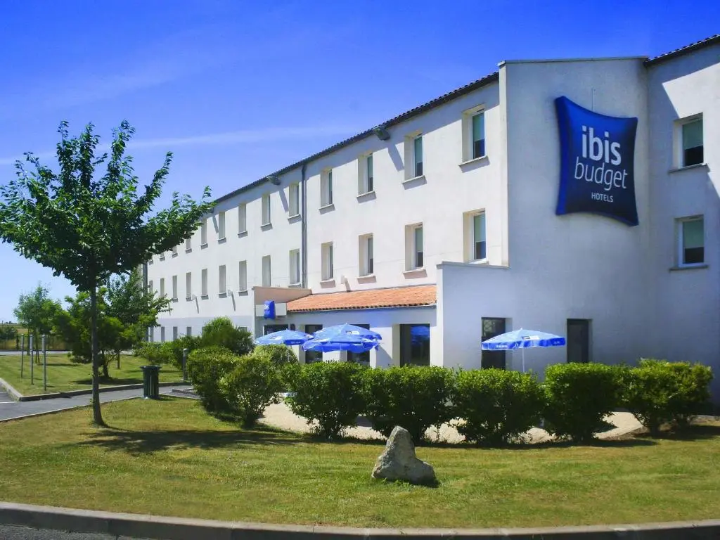 ibis budget Niort Est La Creche