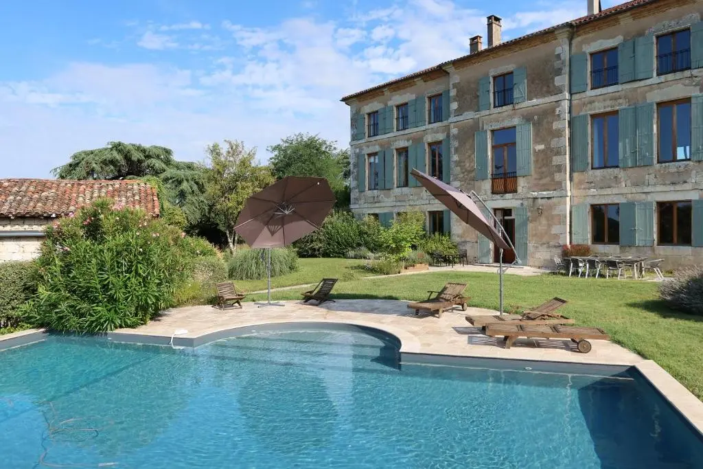 Domaine de Bernou – Gite et Chambres d’hotes