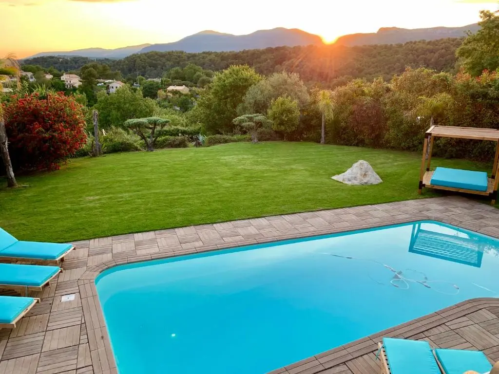 VILLA ANGEL