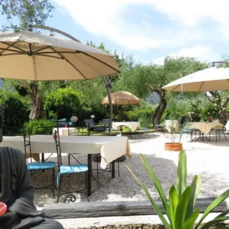 Hotel Mon Soleil & Restaurant Longo Mai