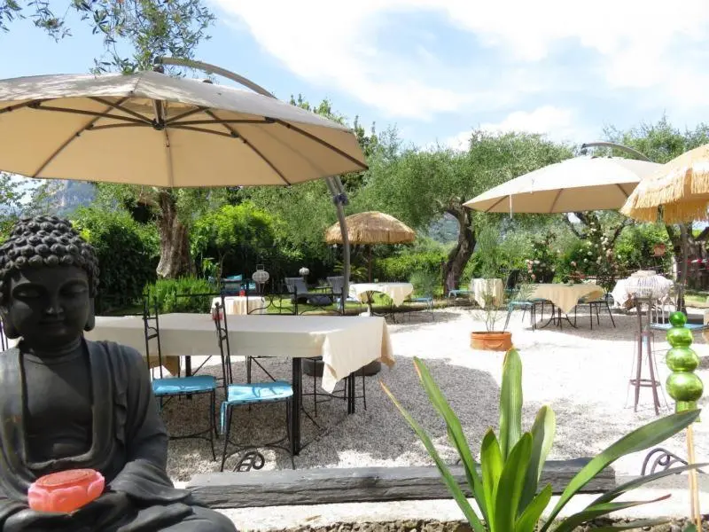 Hotel Mon Soleil & Restaurant Longo Mai