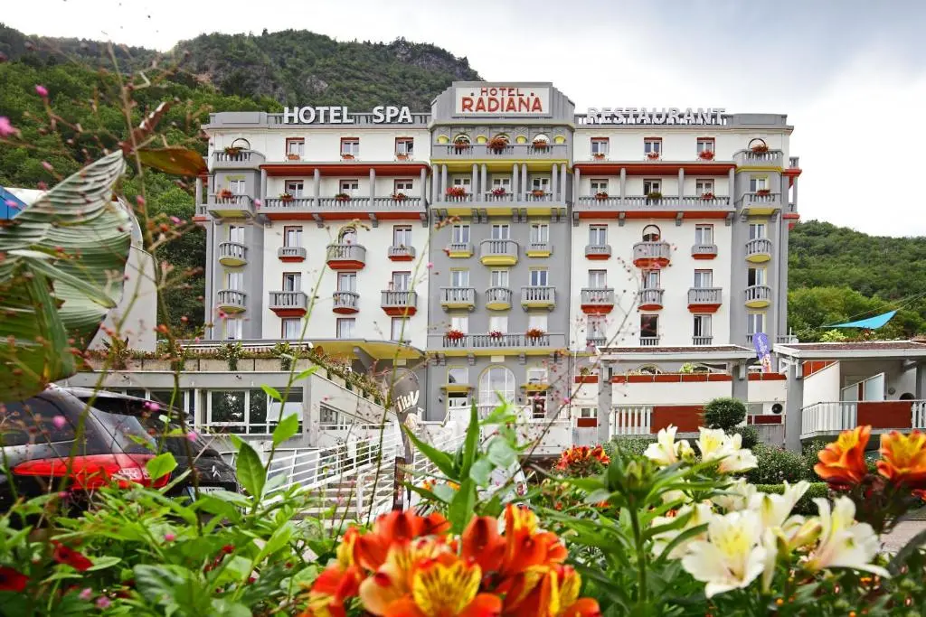 RADIANA Hotel & Spa